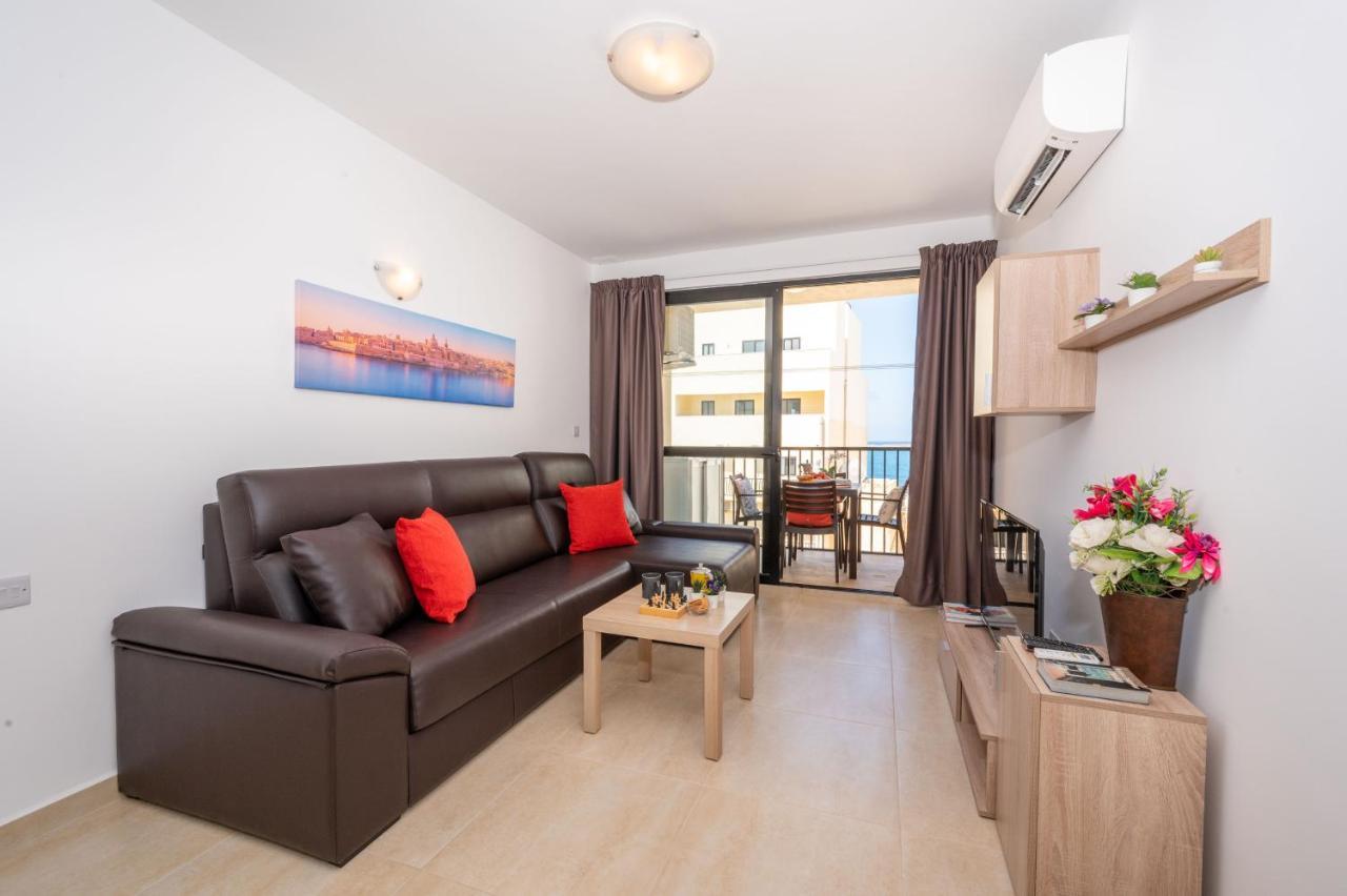 סיינט פול ביי Sea Bliss Apartments With Terrace Just Off Seafront In St Paul'S Bay - By Getawaysmalta מראה חיצוני תמונה